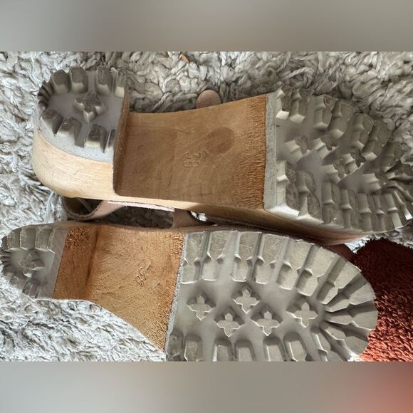 MIA Abba Women’s Leather Suede Ankle Strap SWEDISH Clogs - Picture 3 of 3